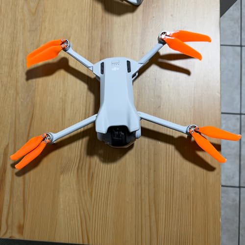 Master Airscrew Stealth Propellers for DJI Mini 3 & Lito 1/X1 - Orange, 4 propellers in Set - color: Orange