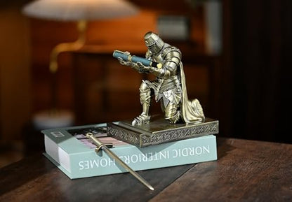 Medieval Templar Vanguard Officer Knight Pen Holder Desk Organizers Bronze - color: Bronze