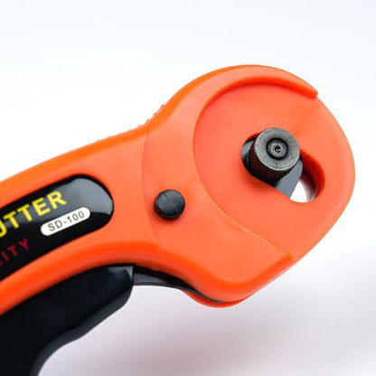 Ergonomic 45mm Rotary Cutter Comes with 5 Replacement Blades and Carrying Case (Yellow) - color: Yellow