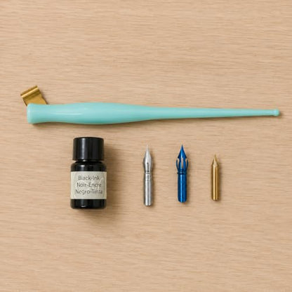 MANUSCRIPT Modern Calligraphy Oblique Set, Mint Holder, 3 Nibs - color: Multi Color