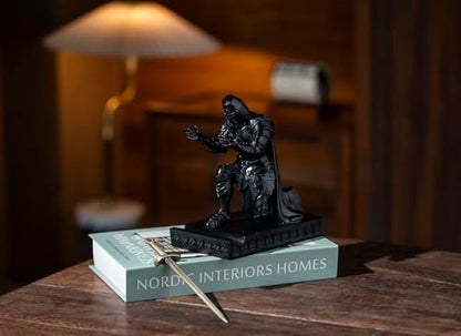 Medieval Templar Vanguard Officer Knight Pen Holder Desk Organizers Black - color: Black