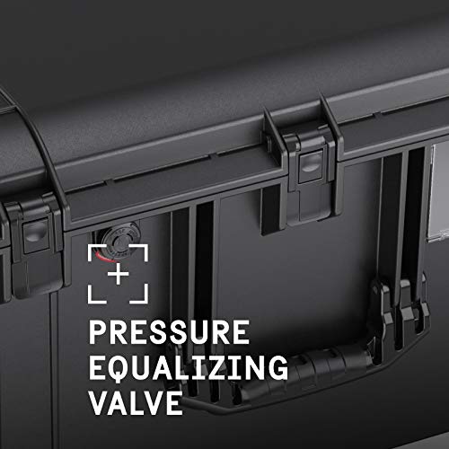 Pelican Air 1637 Case With Foam - Silver - color: Silver, size: With Foam