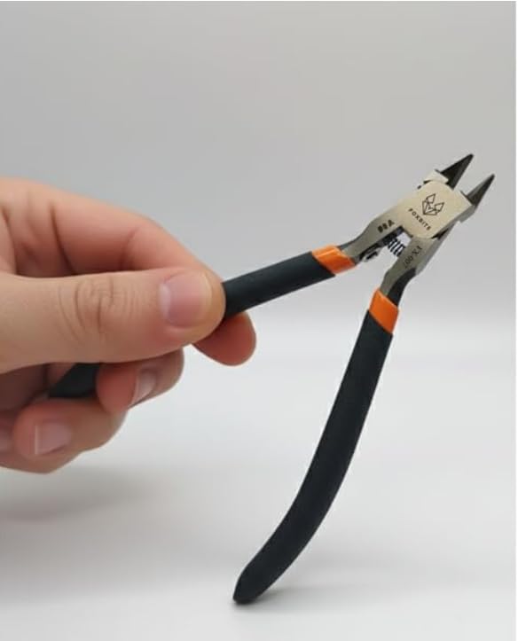 FOXBITE Precision Hobby Nippers – Ultra Sharp Sprue Cutter for Miniature Painting, D&D, Warhammer, Gundam Builders – Pro Model Kit Tools for Clean Plastic Cuts – Fine Tip Flush Cutter