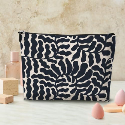 Boho Makeup Bag, Aesthetic Makeup Organizer Pouch Cosmetic Bags for Women - color: BlackLeaf