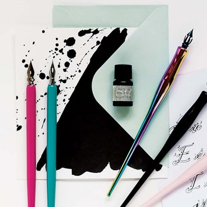 MANUSCRIPT Modern Calligraphy Oblique Set, Pink Holder, 3 Nibs - color: Pink