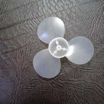 30 Pc Propeller Props, Small Three-Blade Propeller Blade Transparent Soft Fan Blade Model Creative Production Process Material Model 2.6in axis Diameter 0.08in skrnrhrery