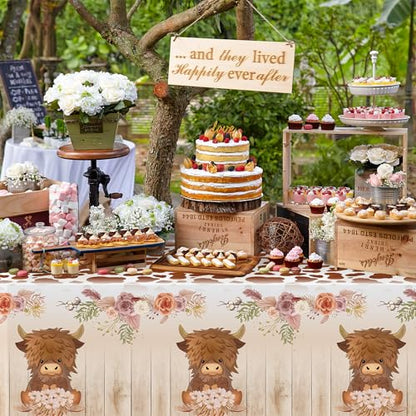 Highland Cow Party Tablecloths, Disposable Birthday Table Cover - color: Highland Cow