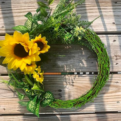 7 Pcs 12 inch Natural Grapevine Wreath Set, Green - size: 7 Pcs 12 inch green