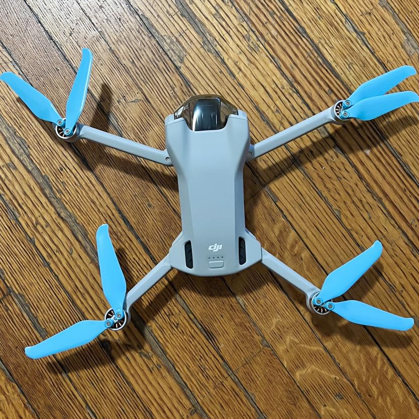 Master Airscrew Stealth Propellers for DJI Mini 3 & Lito 1/X1 - Blue, 4 propellers in Set - color: Blue